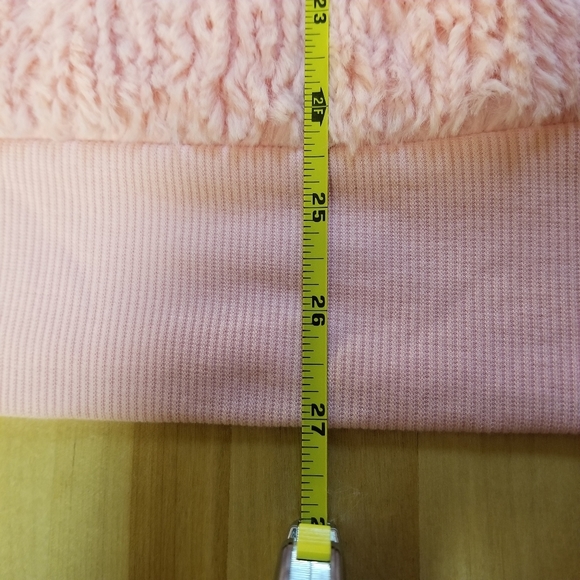 Crown & Ivy Plush Pullover Size Large - Picture 3 of 10